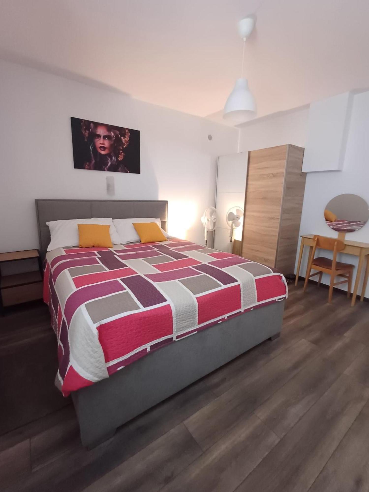 Apartments Jelka Banjol Exterior photo